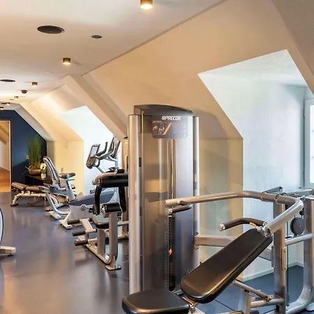 Nh The Bristol Berne