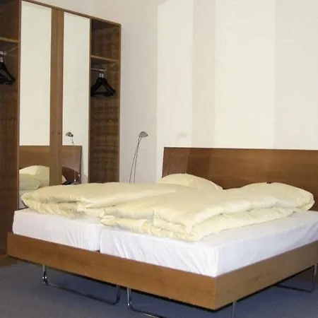 Hotel Nh The Bristol Berno