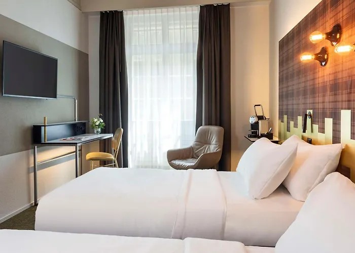 Hotel Nh The Bristol