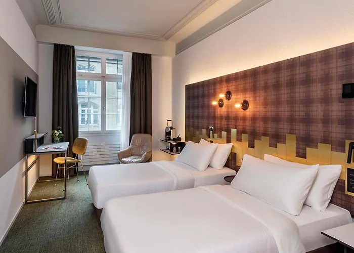 Nh The Bristol Hotel