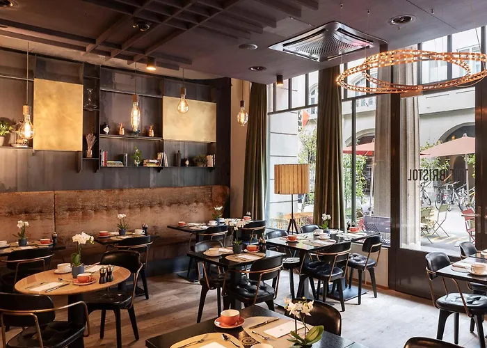 Szálloda Nh The Bristol