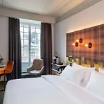 Nh The Bristol Hotel 4*