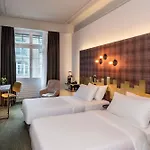 Nh The Bristol Hotel